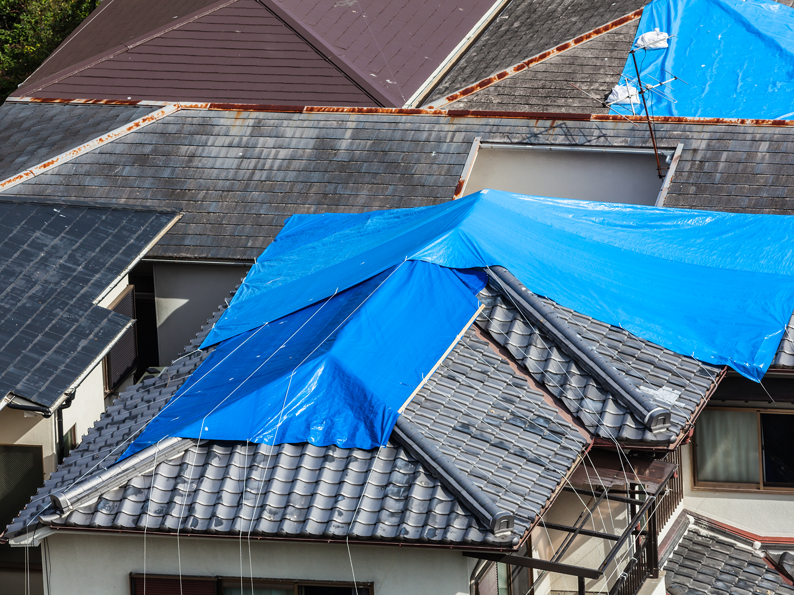 Emergency Roofing Services